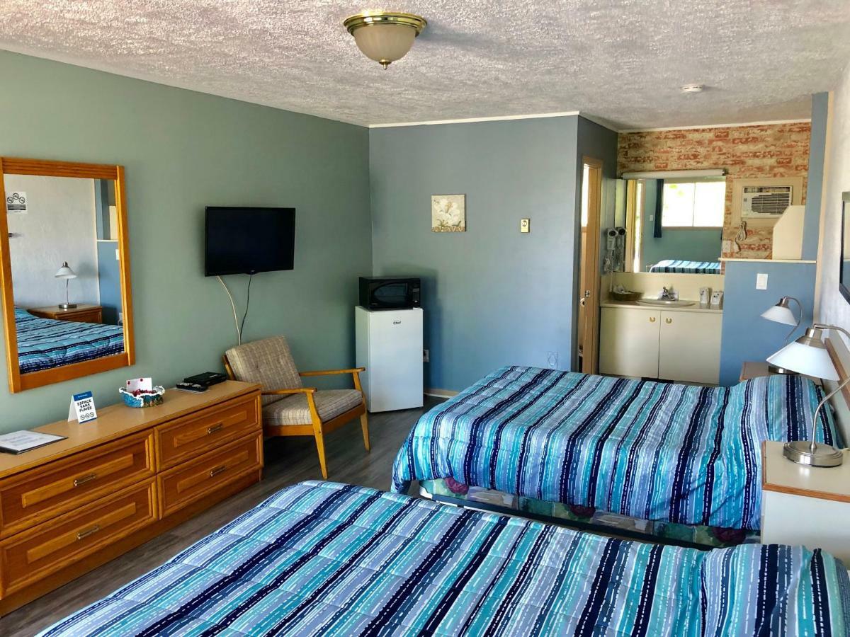 Motel Belle Riviere Saint-Jean-sur-Richelieu Bagian luar foto